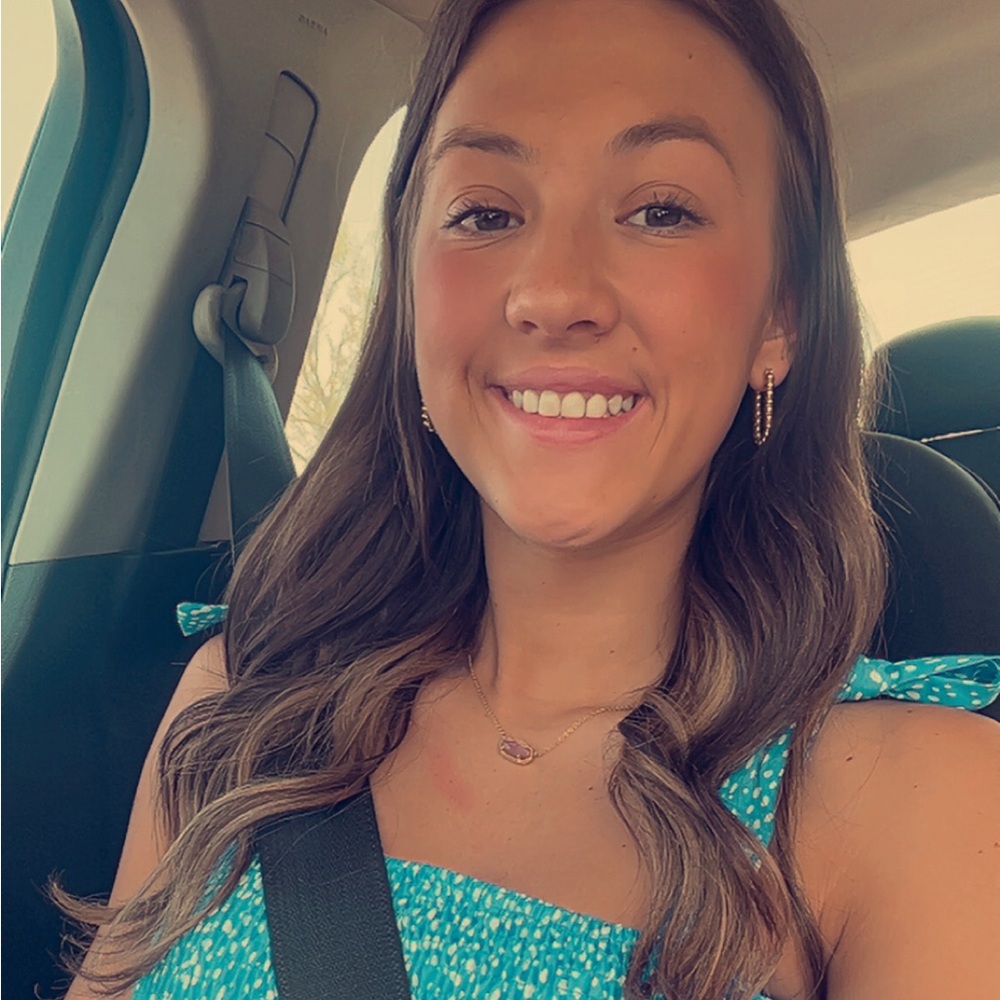 Meet your Posher, Lexie
